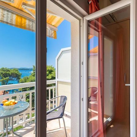 Apartmani Sara Hvar Town Bagian luar foto