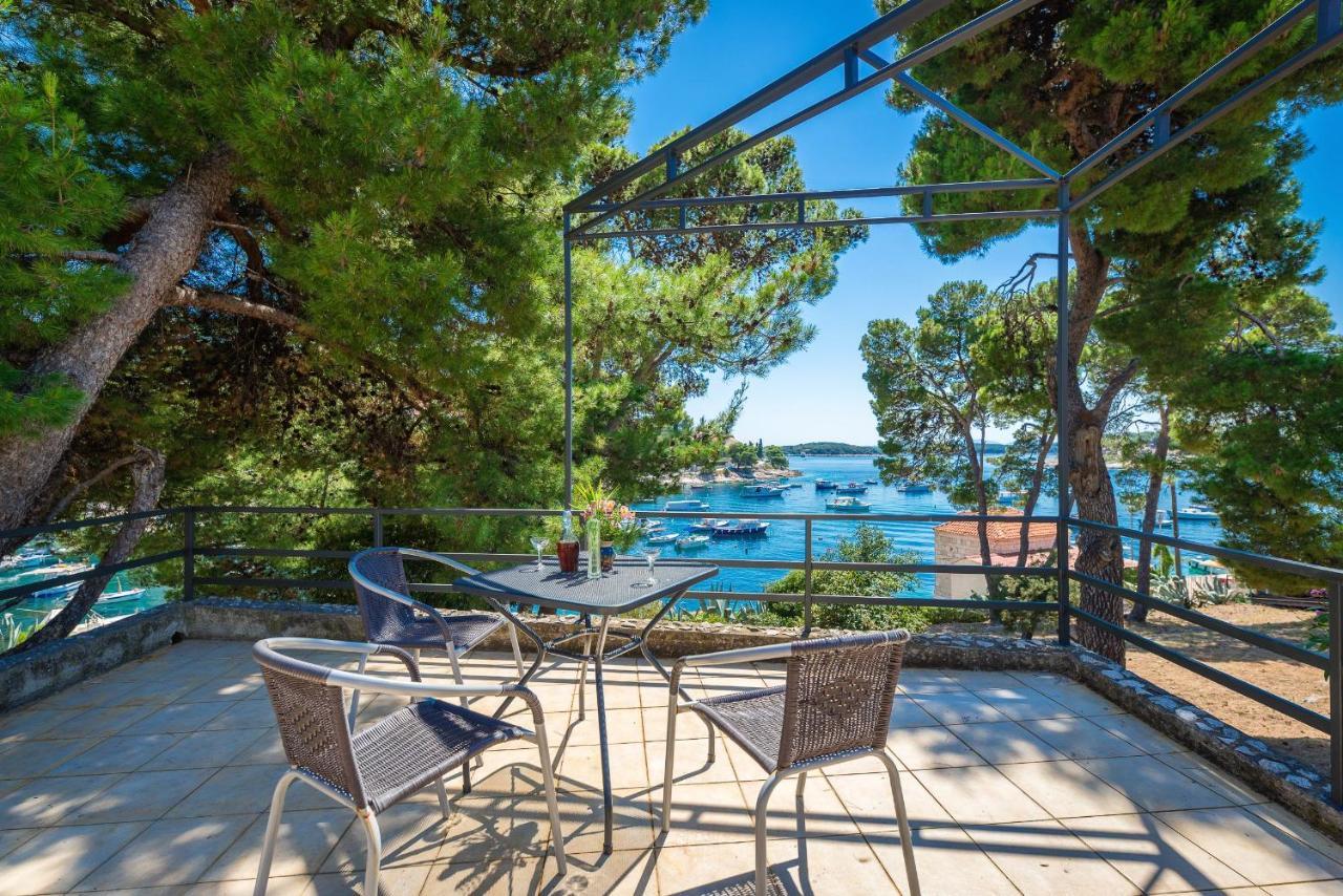 Apartmani Sara Hvar Town Bagian luar foto