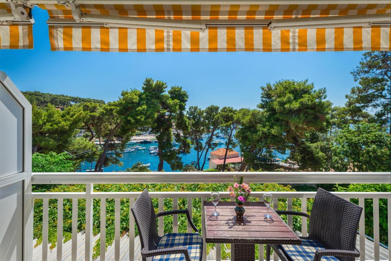 Apartmani Sara Hvar Town Bagian luar foto