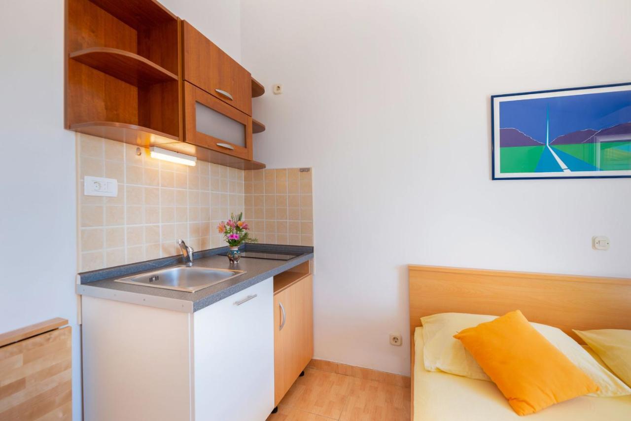 Apartmani Sara Hvar Town Bagian luar foto