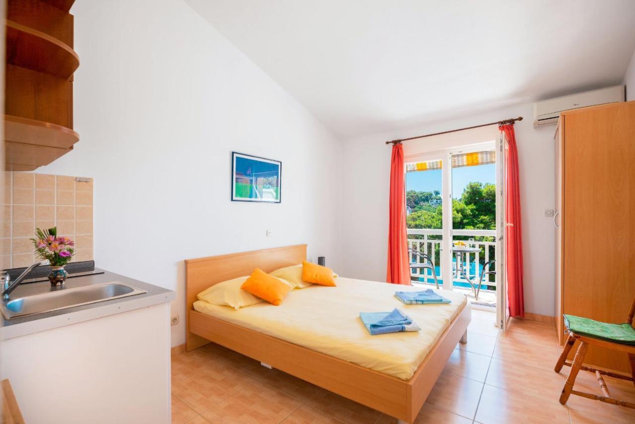 Apartmani Sara Hvar Town Bagian luar foto