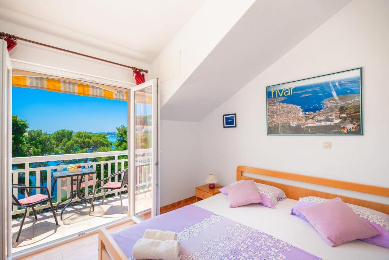 Apartmani Sara Hvar Town Bagian luar foto
