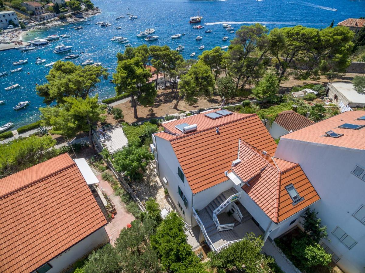 Apartmani Sara Hvar Town Bagian luar foto